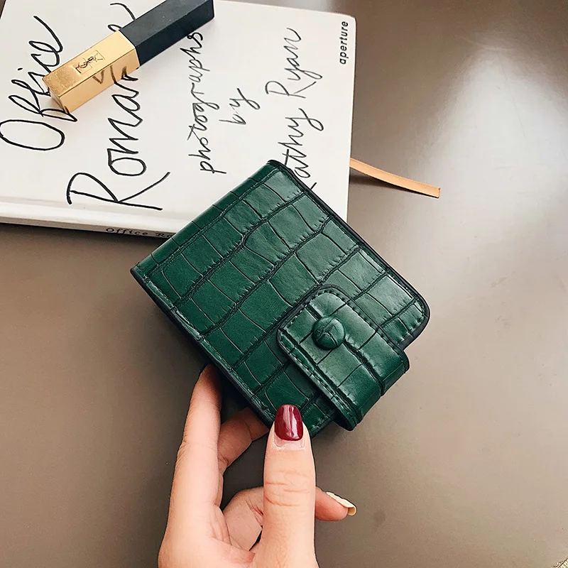 

Net Red Mouth Red Envelopes with Mirror Cosmetic Bag Ins Small Carry Makeup Storage Box Mini Multicolor Gifts Toiletry Bag