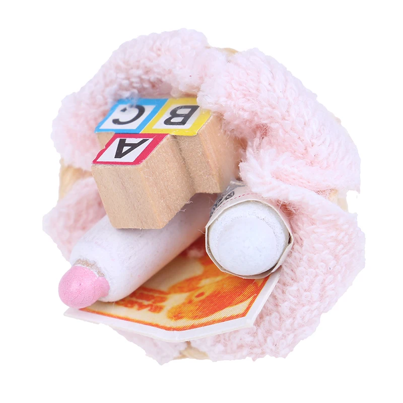

1set 1:12 Doll House Miniatures Toiletries Bath Supplies Baskets Doll House Miniature Accessories For Doll's Bath
