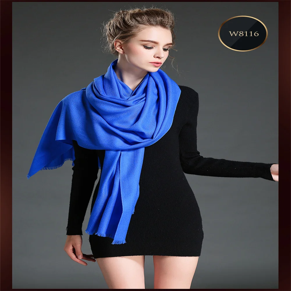 

USA Brand Women Scarf Cashmere Girl Feamle Shawl Gift for Girlfriend Wife High Quality Soft Fashion Box Packing