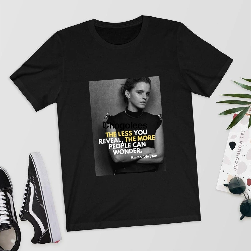Футболка с цитатой Эммы Ватсона чем меньше вы раскрываете тем больше людей может