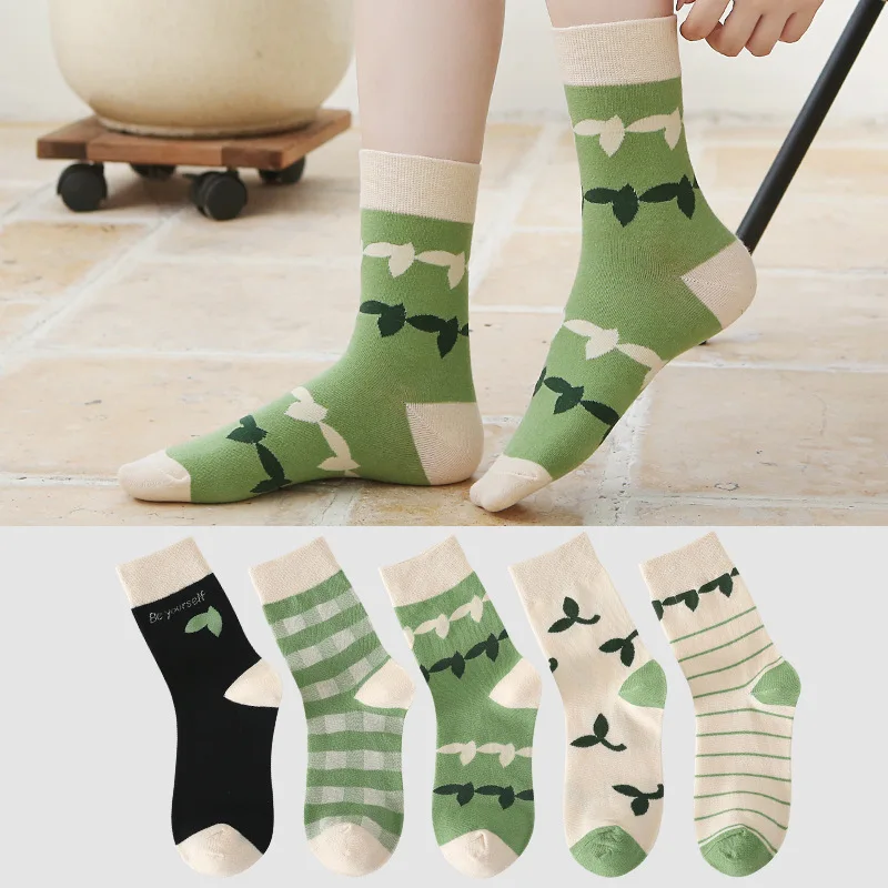 

Soft Cotton Woman Socks Comfortable Breathable Green Kawaii Cute Socks Women Casual Fashion Harajuku Girls Long Sock Gift