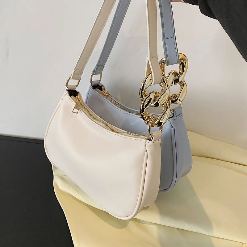 

Дизайнерские милые однотонные маленькие сумки на плечо из искусственной кожи на толстой цепочке для женщин 2021 летние простые сумки и кошел...