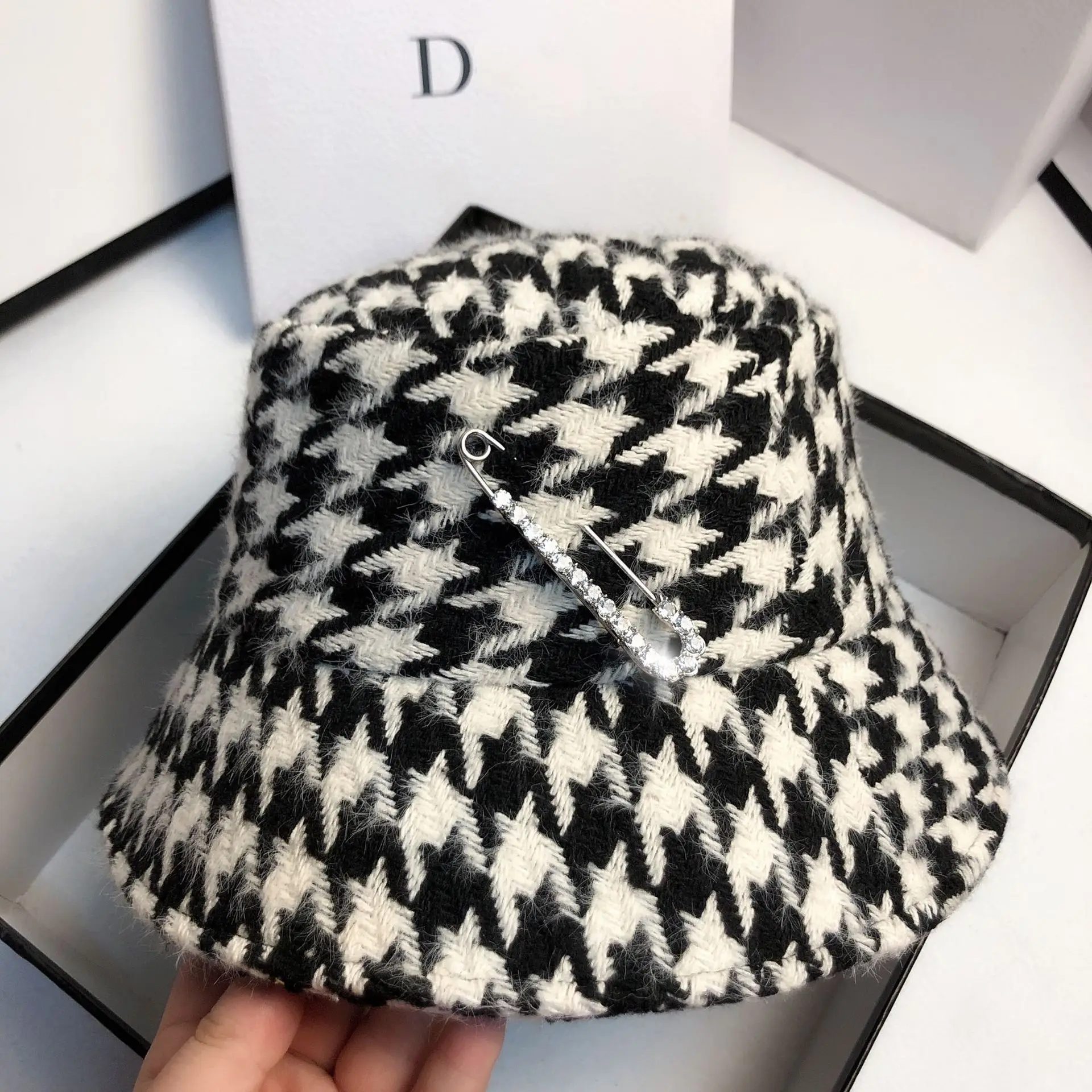Autumn and Winter Double Layer Tweed Fisherman's Hat Bucket Hats for Women Korean Thousand Bird Lattice Water Drill Pin Sun Hat