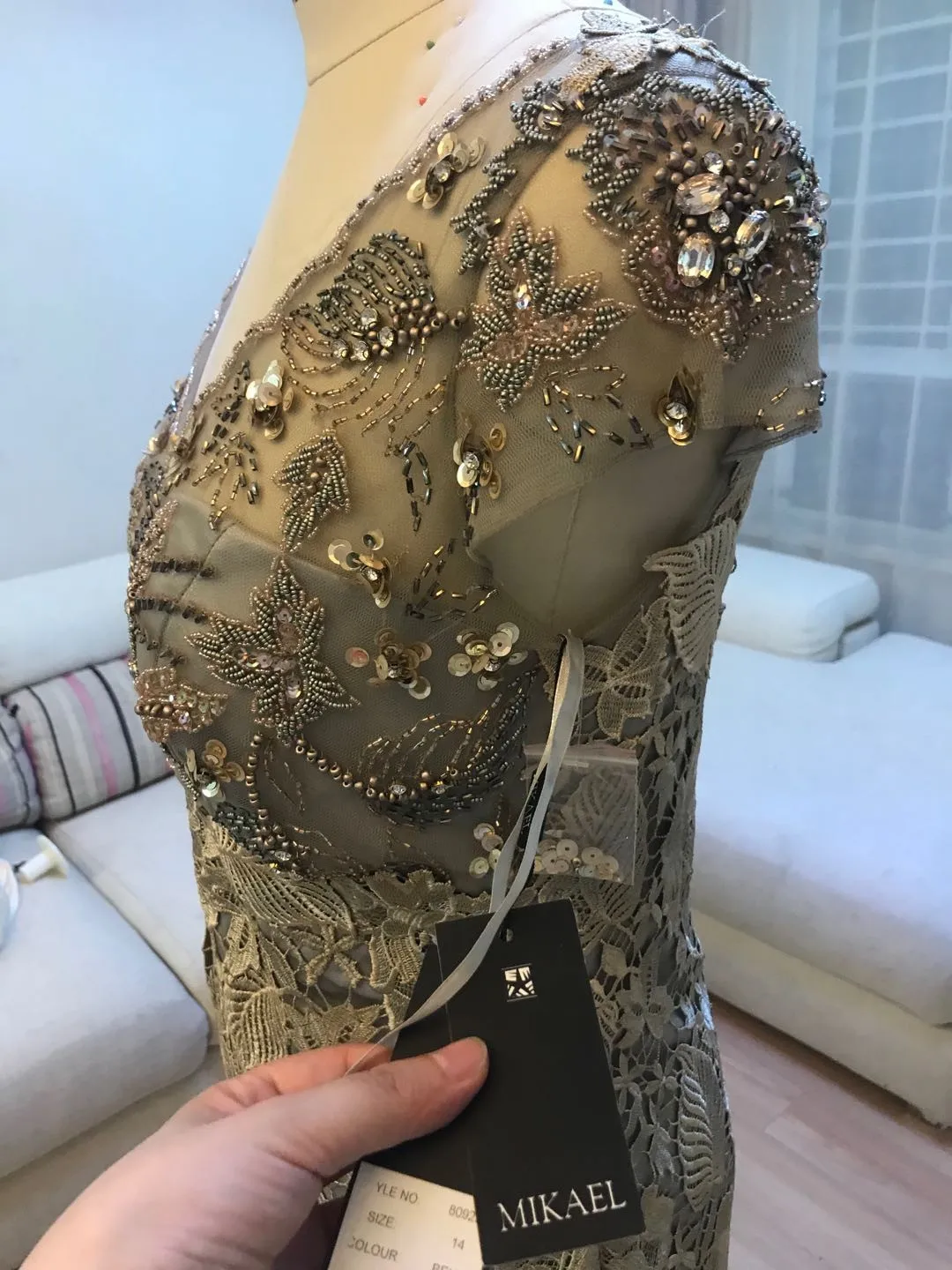 

Stock Clean Mother Of The Bride Dresses Tea Length Short Lace Sleeves Woman Formal Wedding Party Gowns Madrinha Casual Ladies