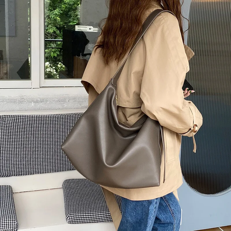 

Vintage Korean Fashion Winter PU Leather Large Capacity Tote Elegant Shoulder Bag for Women Female Ladies Casual Messenger Bag