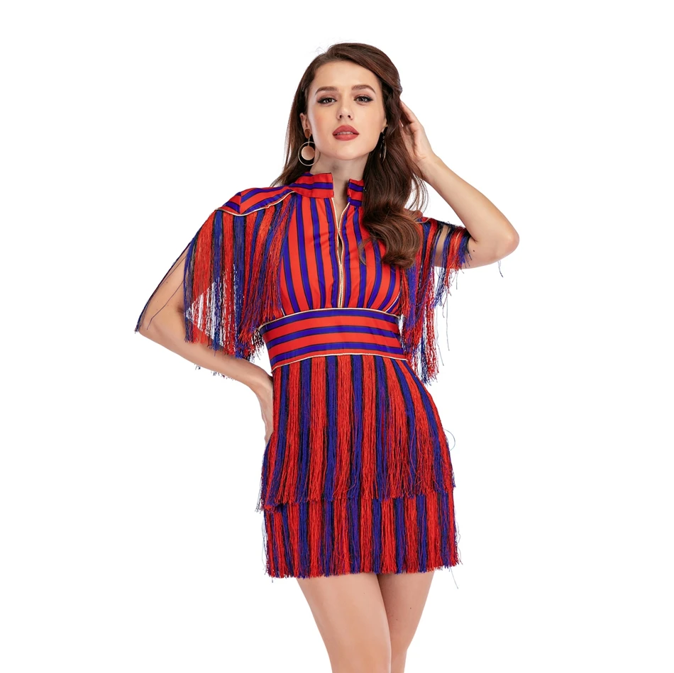 Женское короткое платье с бахромой соблазнительное разноцветное облегающее