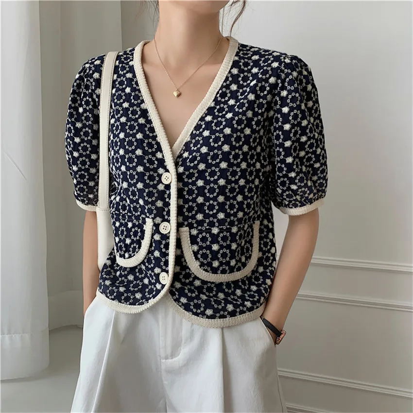 

Korean Fashion Puff Sleeve Shirt Womens Tops And Blouses Summer Cotton Shirts Floral Embroidery Crop Top Vintage Blouse Mujer