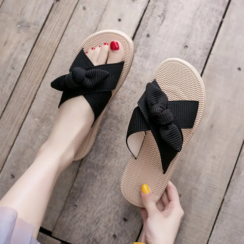 

2021 SummerThe New Fashion All-match ComfortableWomen's Flip Flops Ladies Round Toe Flat Heel Casual Slippers Shoes for Women