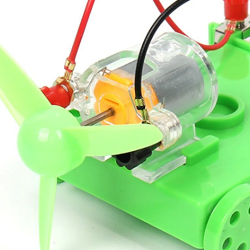 

DIY Wind Powered Car Model Physics Experiment Aids Education Students To Stimulating Their Curiosity