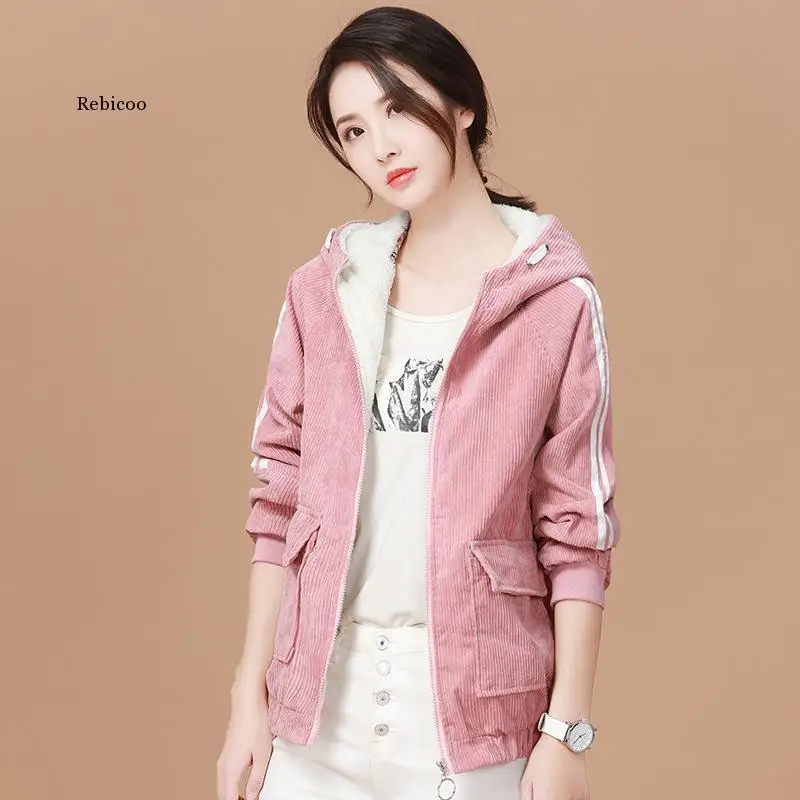 

2020 Winter Hooded Corduroy Jacket Women Short Coats Loose Long Sleeves Korean Retro Thicken Raglan Sleeve Womens Outwear Coat