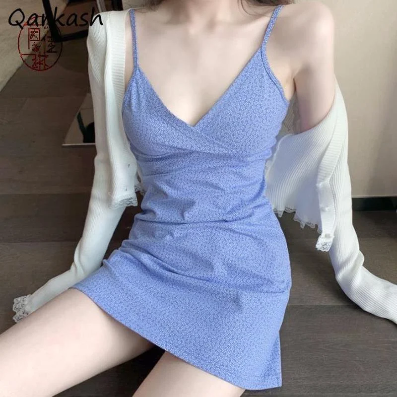 

Sets Women Single Breasted Chic Solid Stylish Cardigan Slim Ins Sexy Mini All-match Holiday Sun-proof Basic Clothing Summer Soft