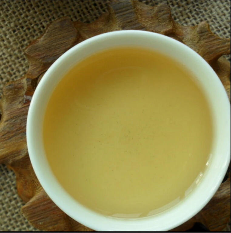 

2020 New Raw Yunnan Tea Wild White Spring Bud 250g,Chinese Naturally Smooth,Ancient Tree Free shipping