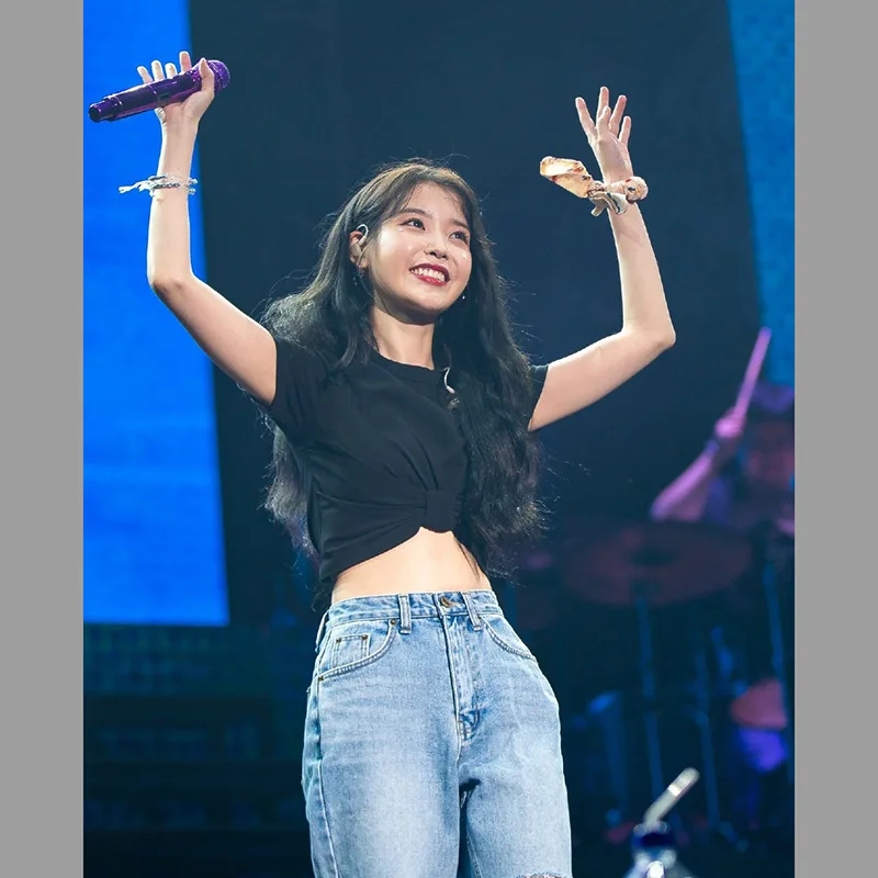 Женская футболка с коротким подолом kpop IU Lee Ji Eun черная узелком и синие свободные