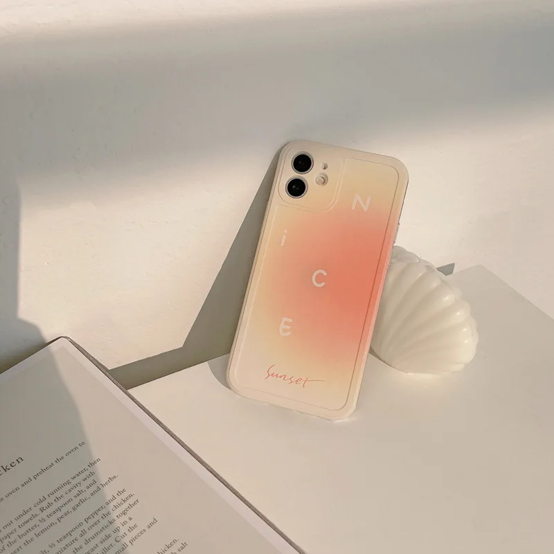 

Creative Literary Gradient Smudge Sunset IPhone11ProMax/12Mini/XR/XS/X/8/7 Anti-drop Silicone Couple Phone Case Wholesale