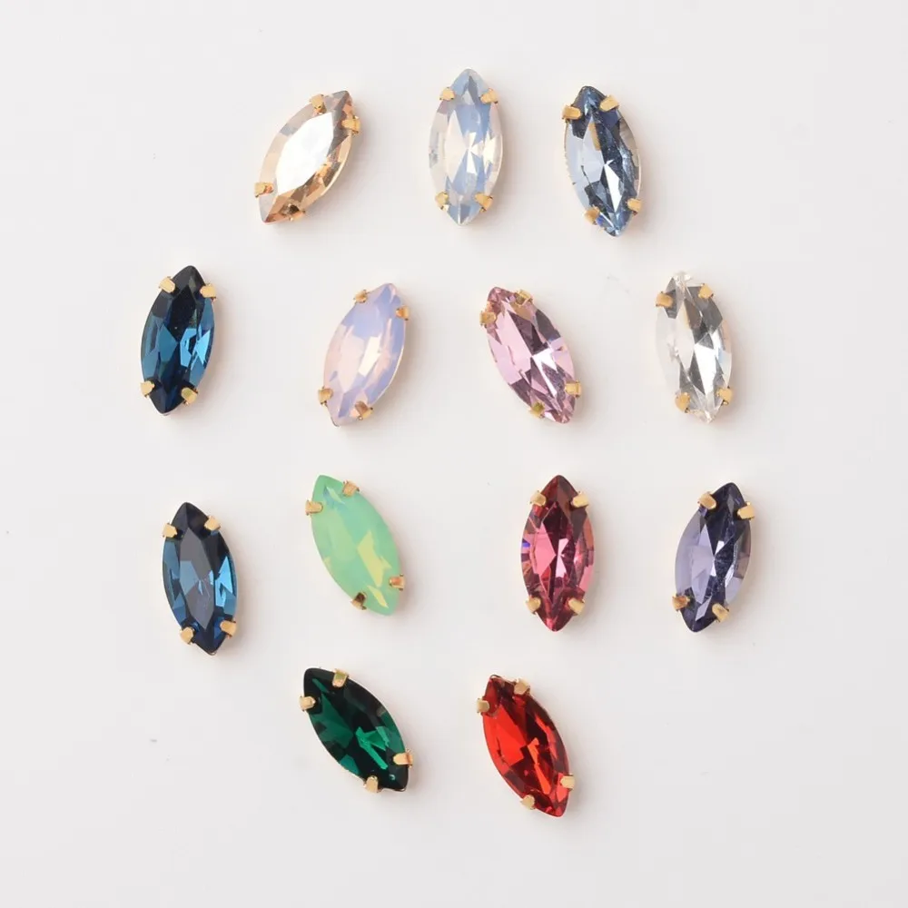 

5 шт. пришивные стразы, многожильные звенья, стеклянные стразы K9, класс А, с настройками латунных зубцов золотого цвета, 15x7 мм, отверстие: 1 мм