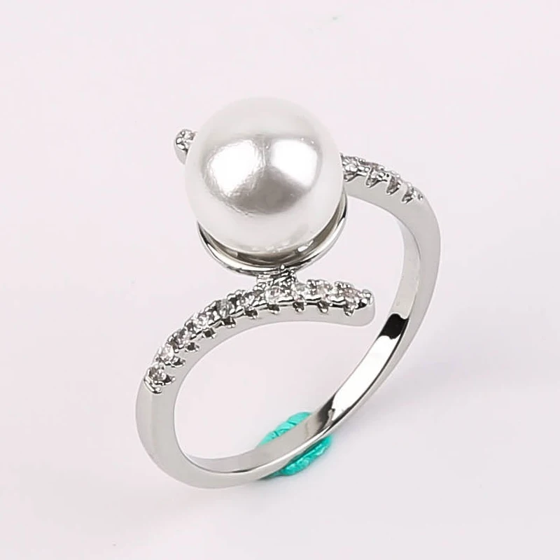 Элегантные белые жемчужные кольца для женщин крученое Кристальное кольцо