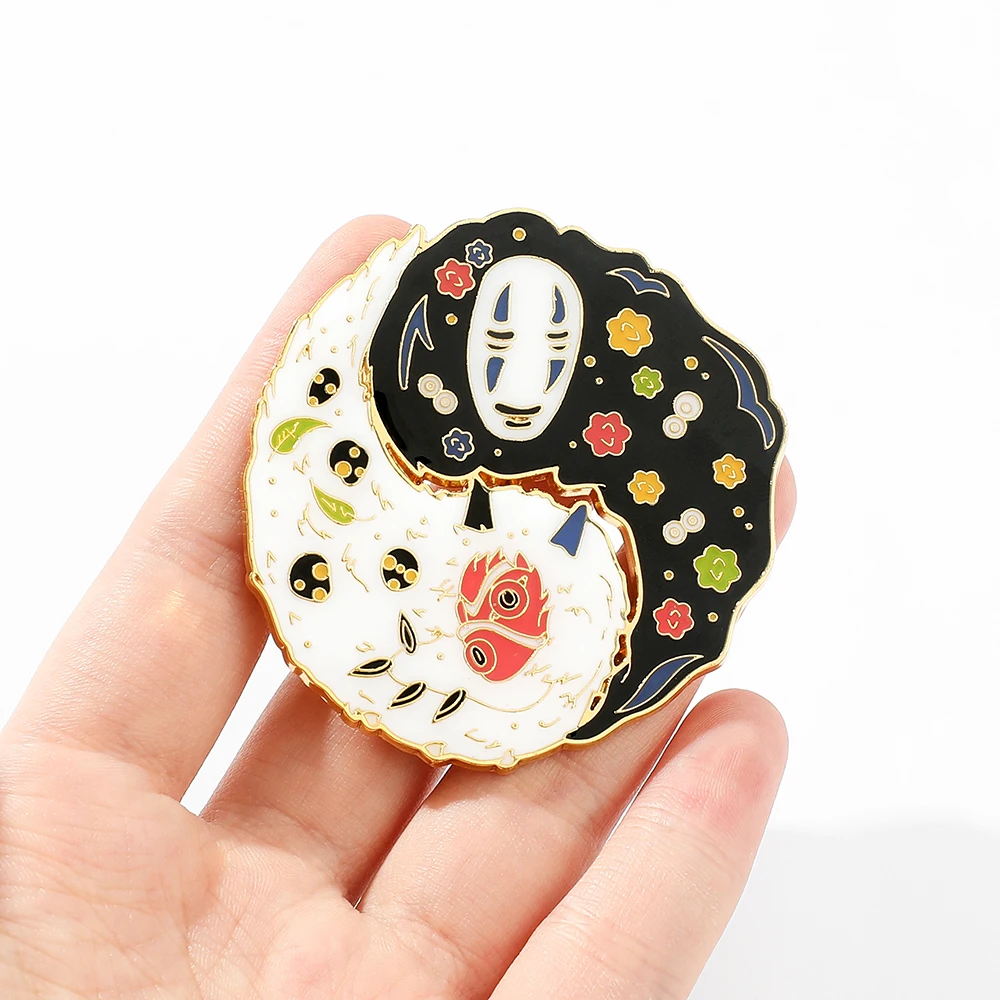 Булавки Инь Янь Тай Чи черные белые японские Миядзаки Хаяо аниме персонажи