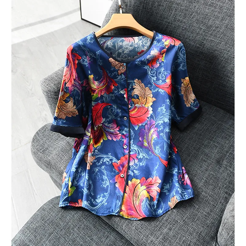 Женская летняя блуза из 93% натурального шелка с расклешенными рукавами Базовая