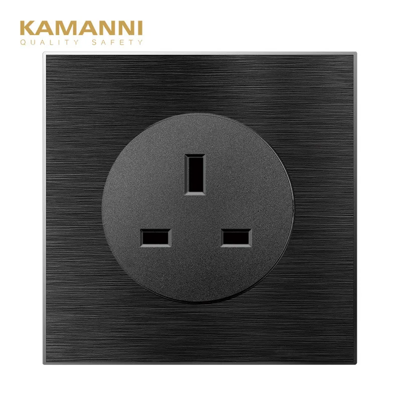 Kamanni розетка британская тройная черный/золотой 13a/16a 250В стандарт Вел икобритании