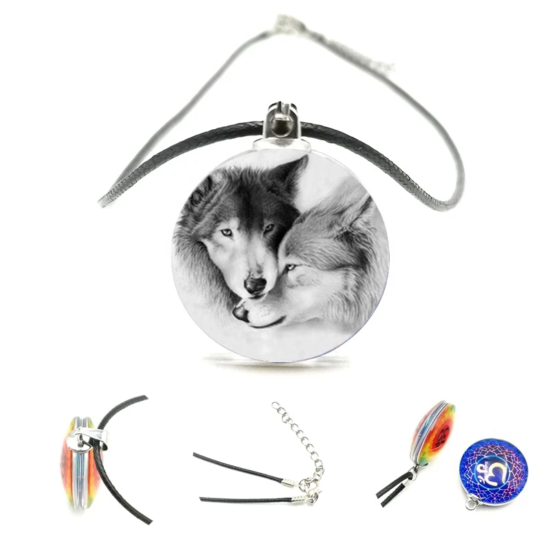 

2020 New Wolf Totem Double-sided Pendant Necklace 25mm Glass Cabochon Black Leather Rope Necklace Men and Women Jewelry Gifts