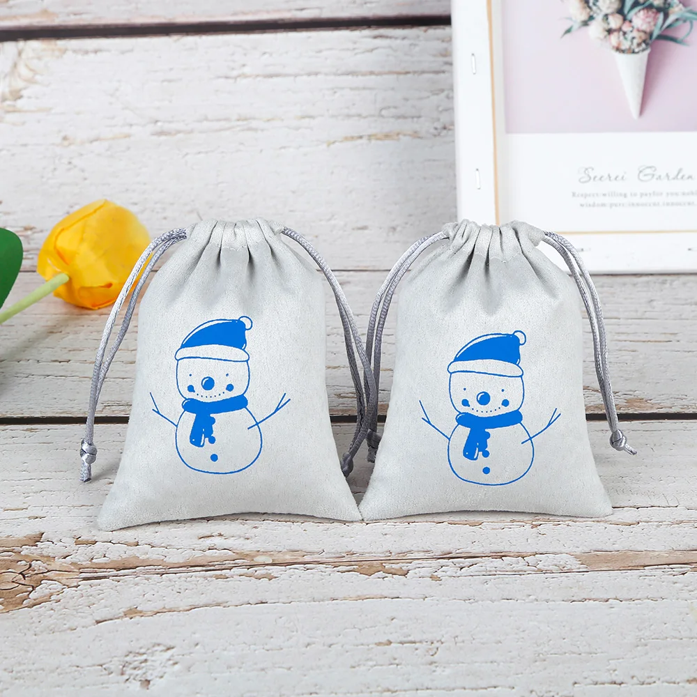 

100pcs Grey Flannel Velvet Bag Jewelry Packaging Christmas Wedding Drawstring Bags Decoration Favor Bags for Ring Earring