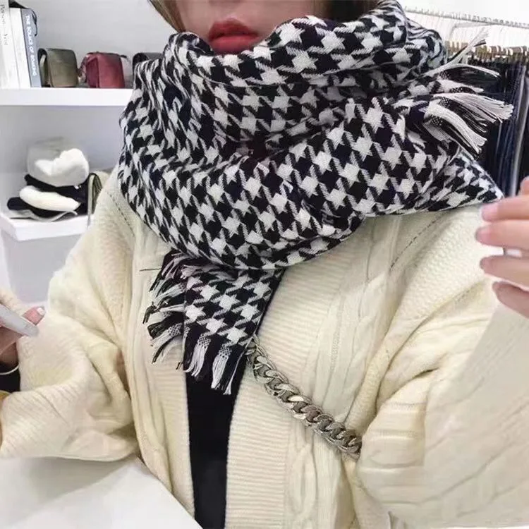 

2020 new plaid scarf female winter imitation cashmere long size plaid fashion autumn and winter warm shawl