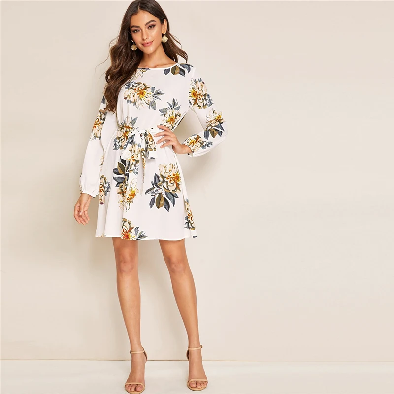 SHEIN белое платье с цветочным принтом и вырезом на спине, с поясом, женское осеннее однотонное платье с круглым вырезом и длинными рукавами, туника, короткие платья в стиле бохо