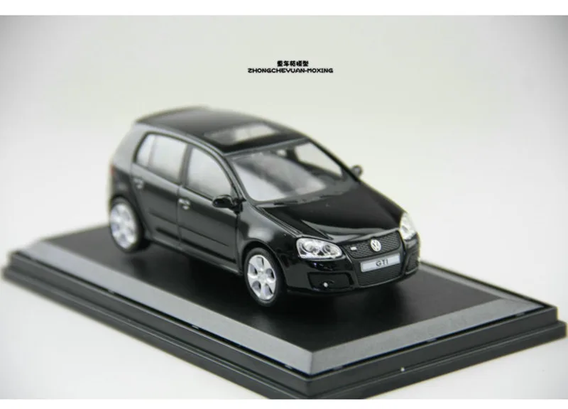 

1/43 VW Golf GTI 5th generation alloy die-casting car model ornaments collection holiday gifts children's toys boy toys