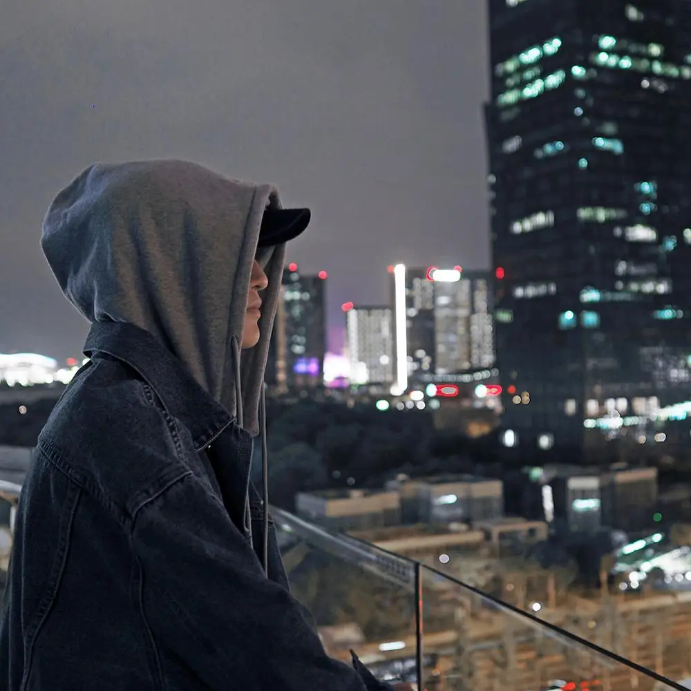 Джинсовая куртка мужская с капюшоном уличная спортивная одежда повседневные