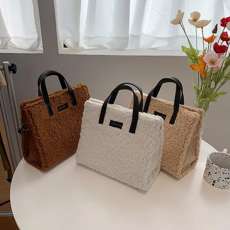 

Women's Handbags