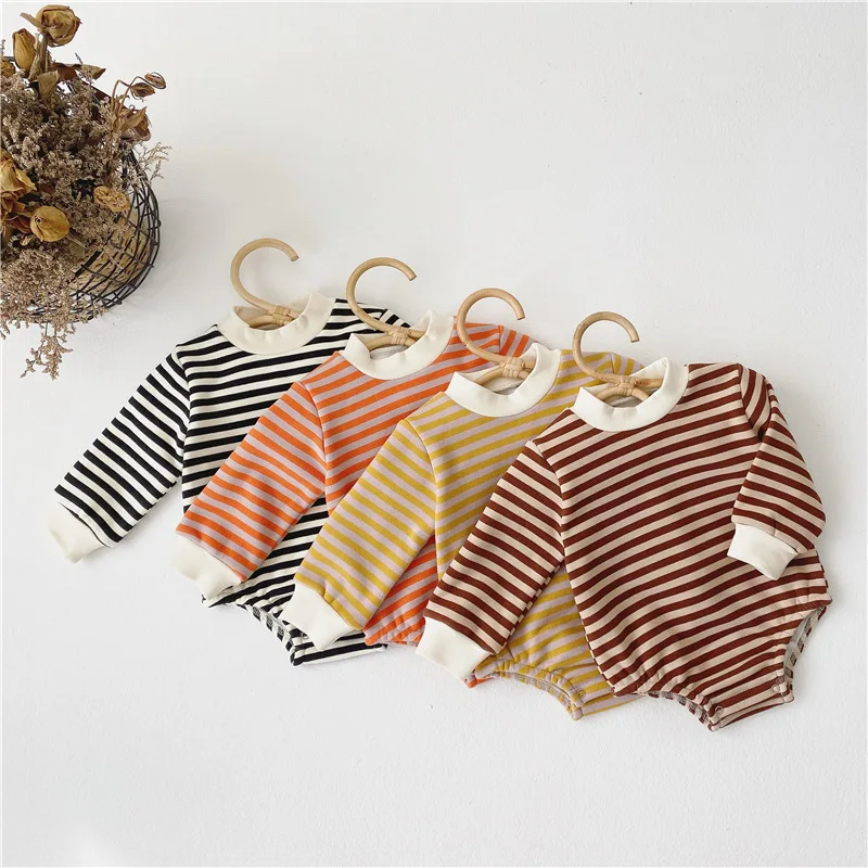 Осень-зима 2019 Корейская одежда для новорожденных флисовые комбинезоны в полоску