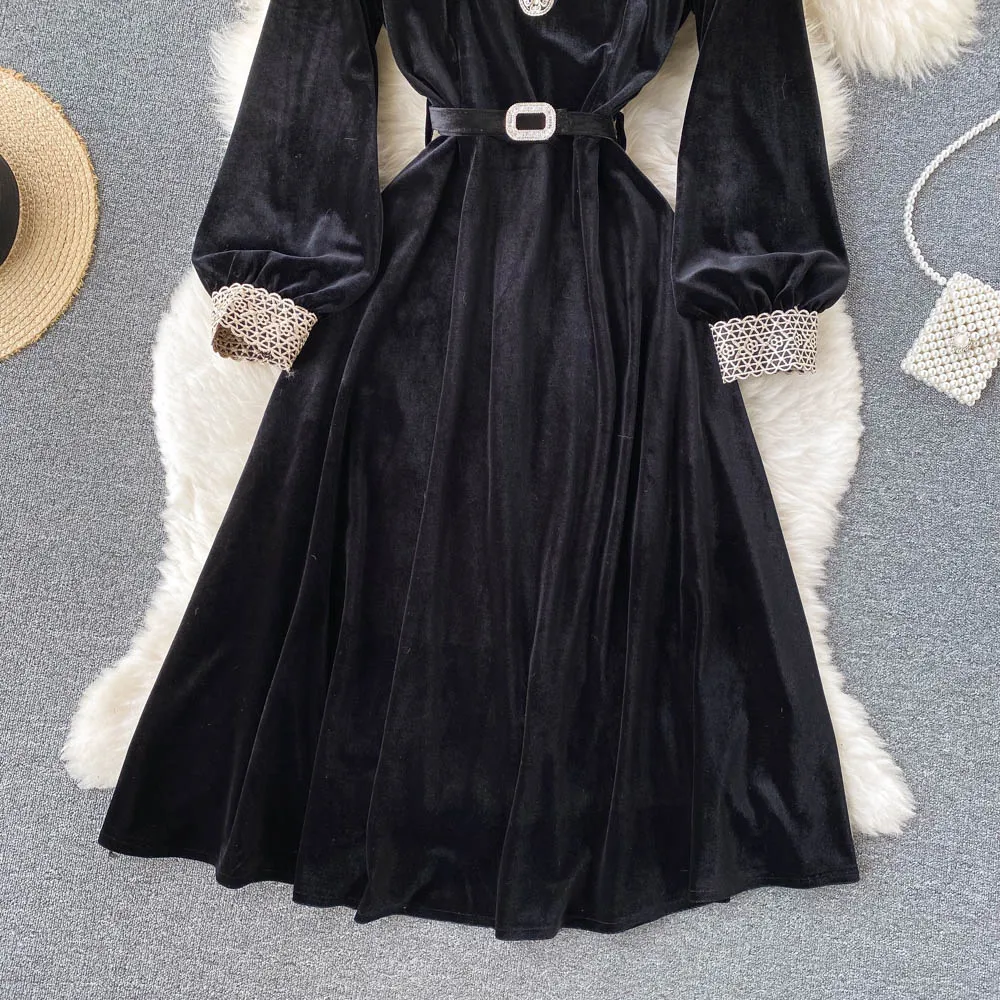 Женское новое модное осенне-зимнее вечернее черное платье А-силуэта с длинными рукавами и круглым вырезом, обтянутое бархатом.