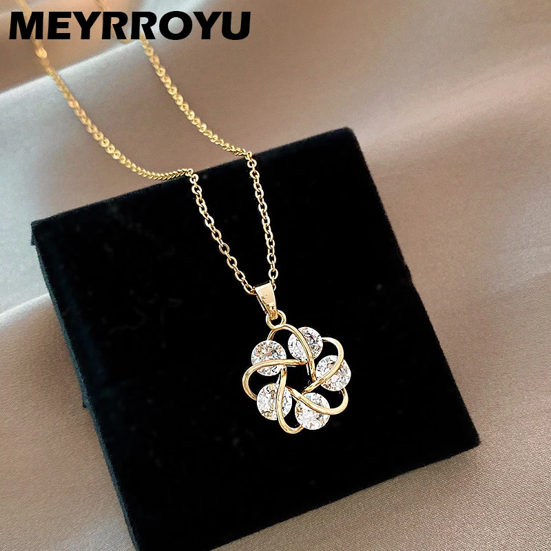 

MEYRROYU Stainless Steel Geometric Flower Zircon Pendant Necklace For Women Korean Fashion Simple Clavicle Chain Party Jewelry