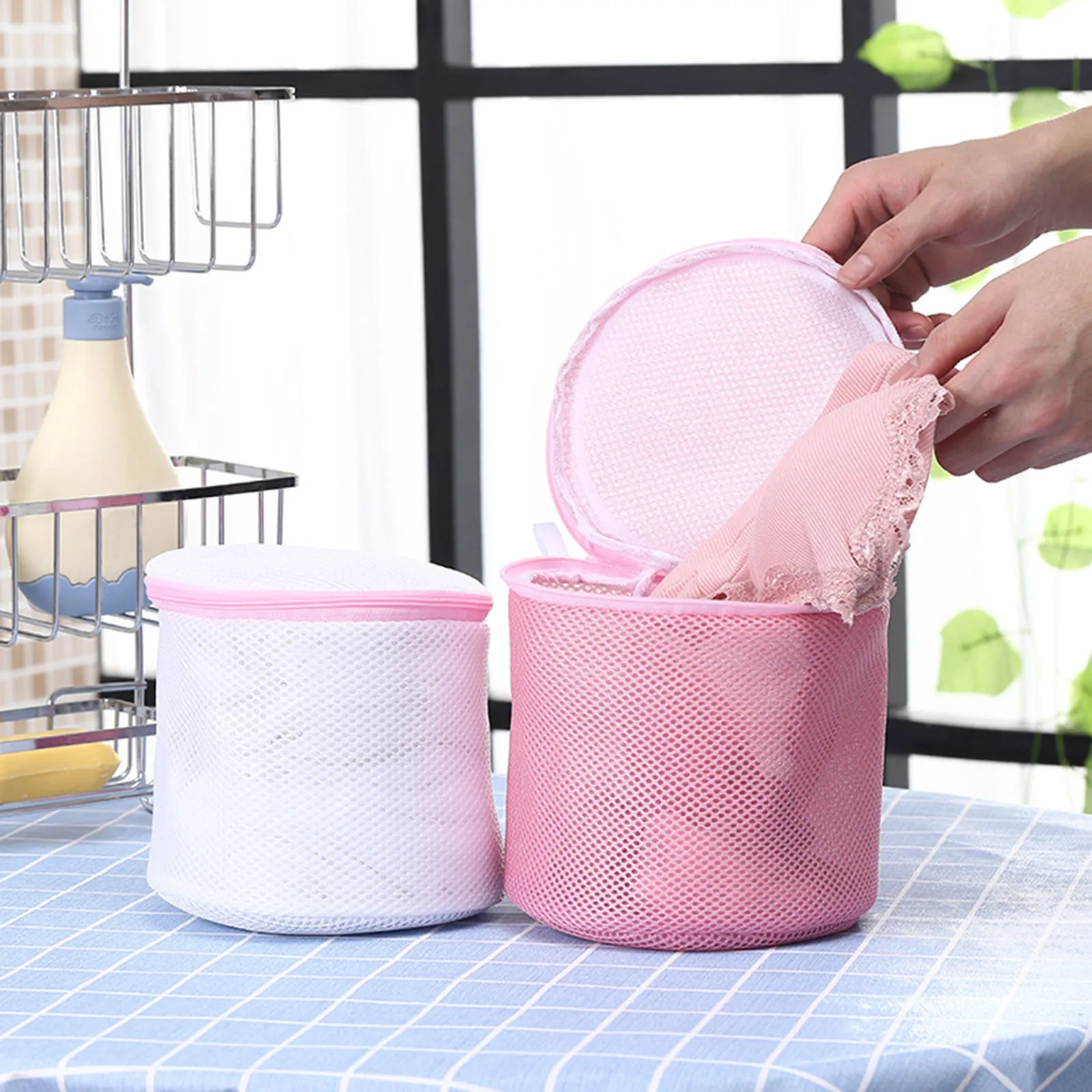

Home Use Lingerie Washing Mesh Clothing Underwear Organizer Washing Bag Useful Mesh Net Bra Wash Bag zipper Laundry Bag 2021