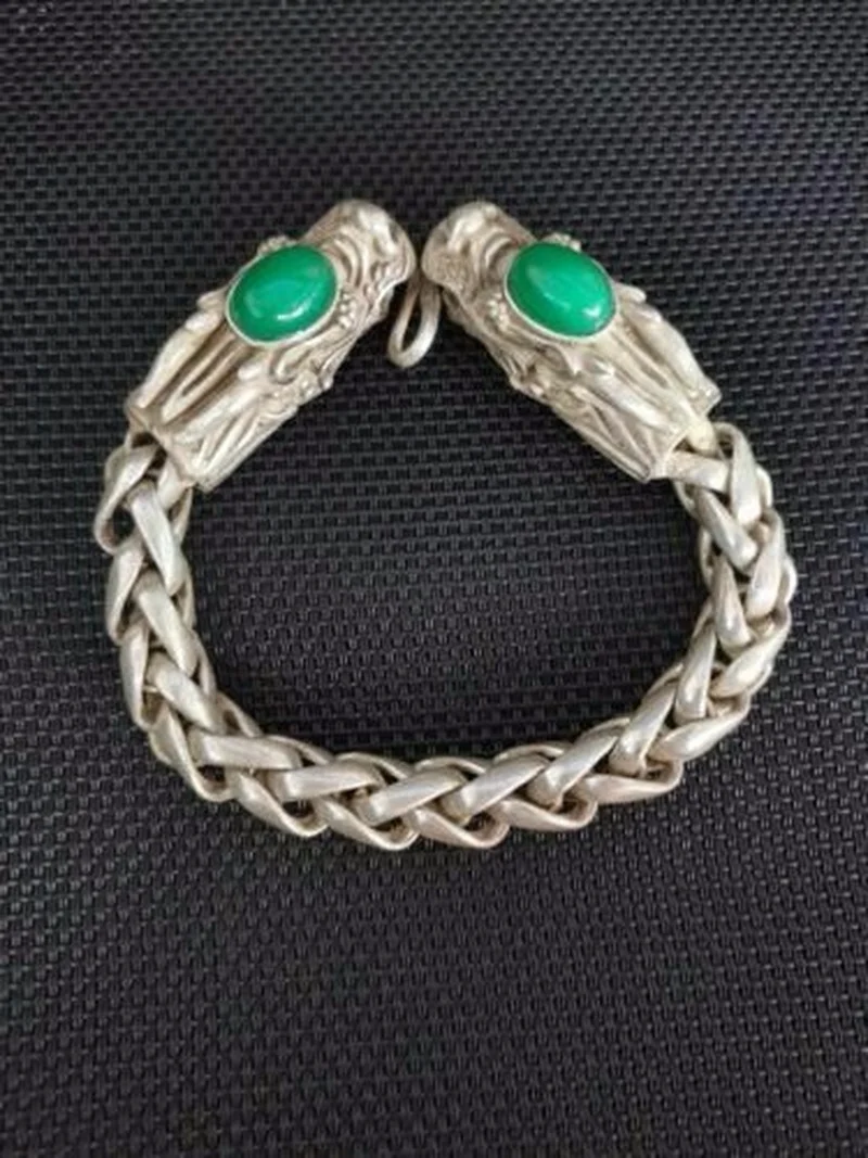 

Chinese Fashion Women Men Green Jade Inlaid Old Tibetan Silver Bracelet