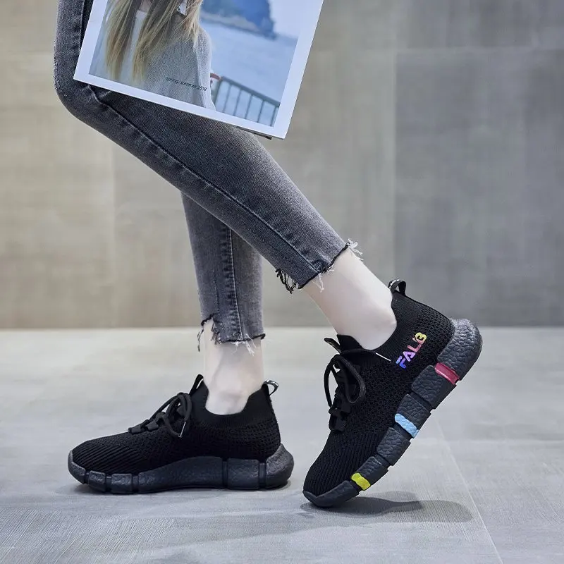 Дышащие кроссовки для бега женские светильник спортивной обуви мода в Корейском