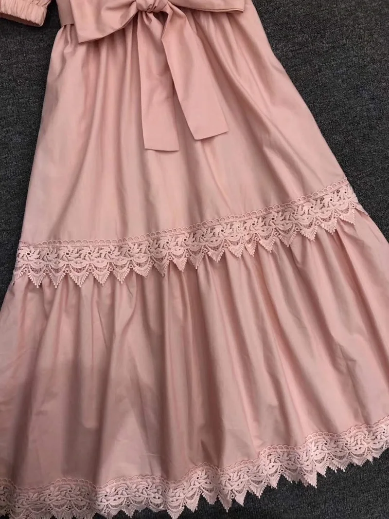 

High Quality Cotton Dress 2020 Summer Fashionable Women Sexy Off Shoulder Appliques Lace Patchwork Short Sleeve White Pink Dress