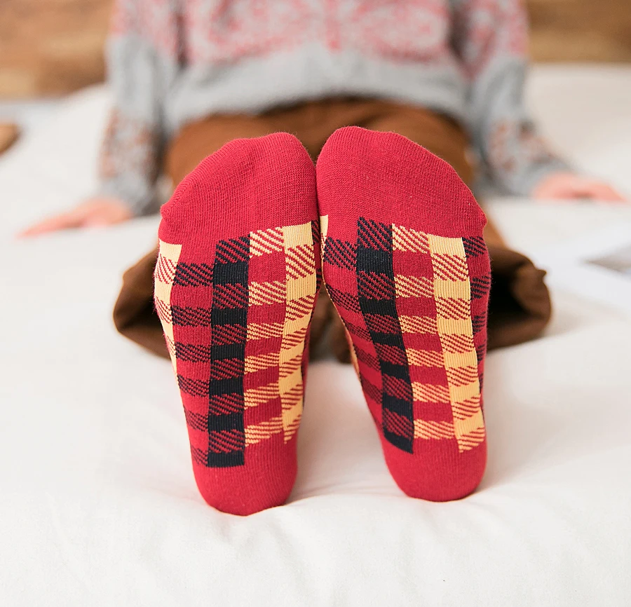 12 Pairs/Lot Cotton Women Socks Red Striped Funny Spring Autumn Winter Wish Casual Outdoor Crew