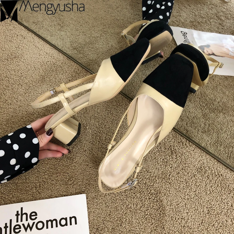 Сандалии разных цветов с закрытым квадратным носком женские туфли ремешком