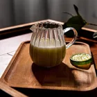 Жаропрочный кувшин для чая из прозрачного стекла, японский молочный кувшин в полоску с ручкой, чайник для кофе, молока, воды, кувшин для дома, кафе, посуда для напитков