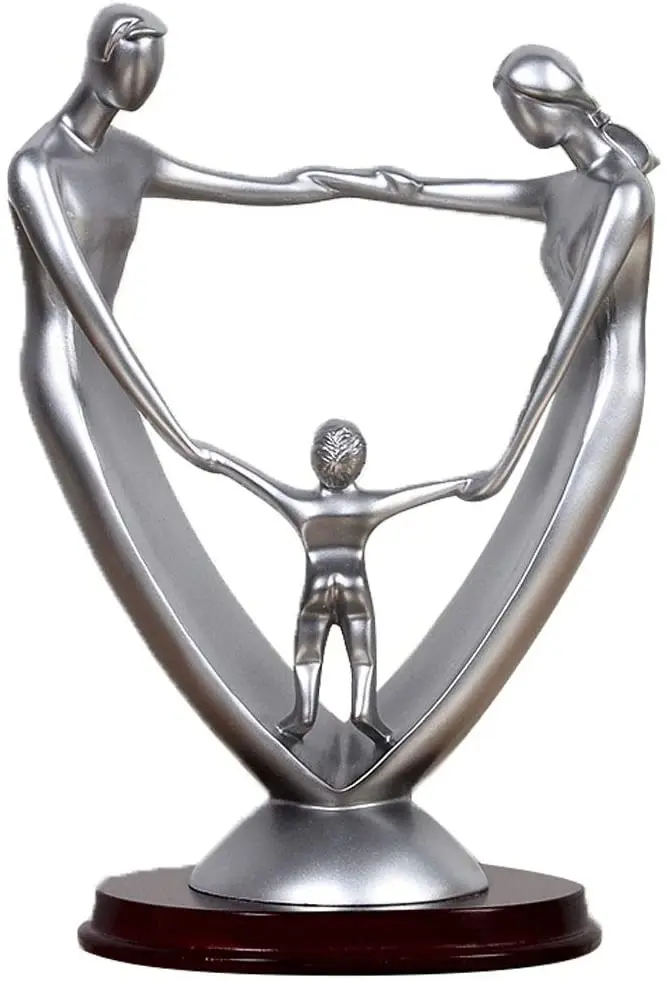 

Фигурка из смолы семья из трех человек, креативная романтическая скульптура, серебряная, для свадебного подарка/домашнего декора