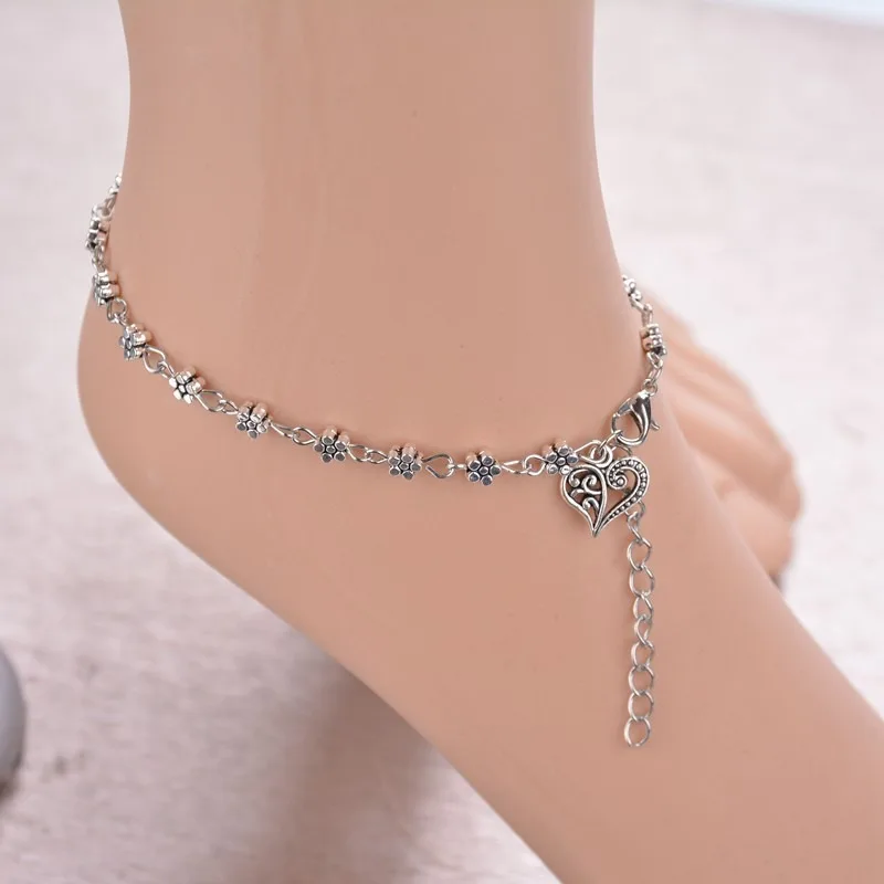 

Retro Silver Colour Hollow Plum Blossom Anklet Fashion Charm Beach Women's Anklet Heart-shaped Exquisite Anklet Gift