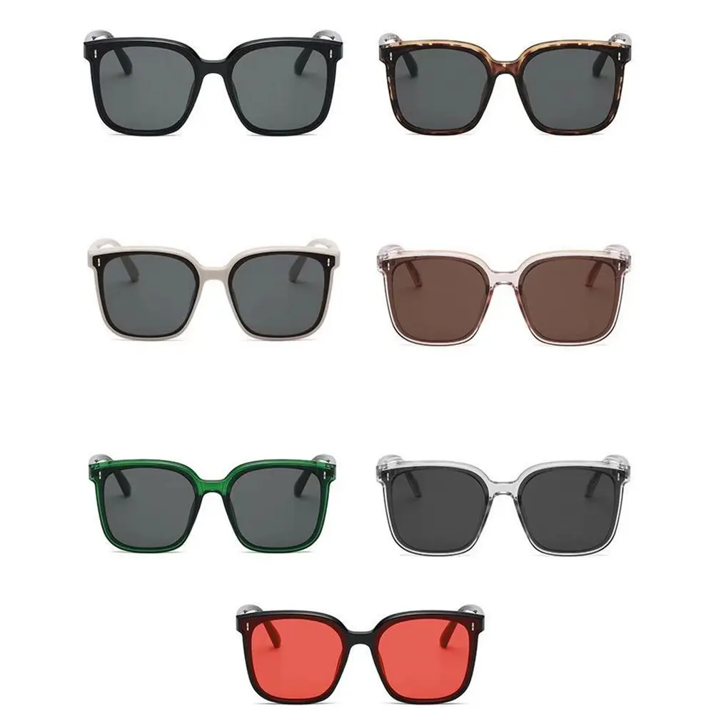 

Comfortable And Exquisite Retro Square Large Frame Sunglasses UV400 With Integrated Nose Pad And Metal Hinge