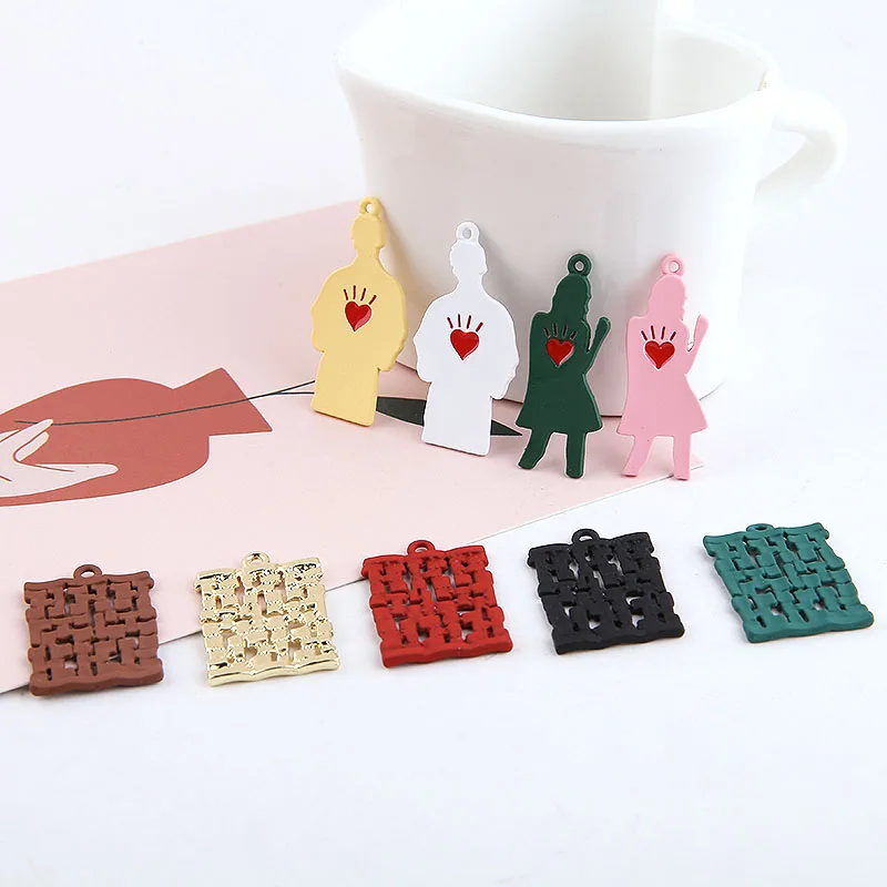 30 шт./лот подвески из сплава с распылителем окрашенные цветные ювелирные изделия