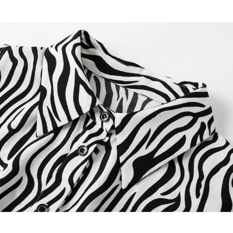 

Mozision Leopard Print Hollow Out Shirt Women Lapel Off-shoulder Chiffon Shirts Ladies 2021 Spring New Elegant Stripe Blouse