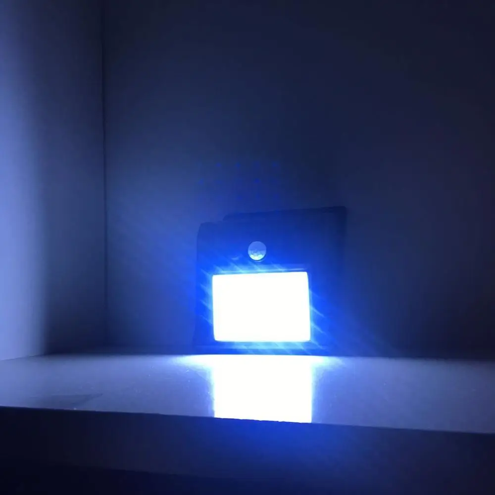 Настенный светильник на солнечной батарее с датчиком движения светодиодный