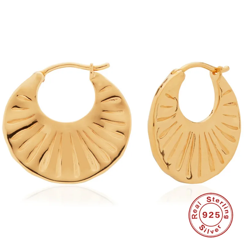 

Женские серьги-кольца из серебра 925 пробы