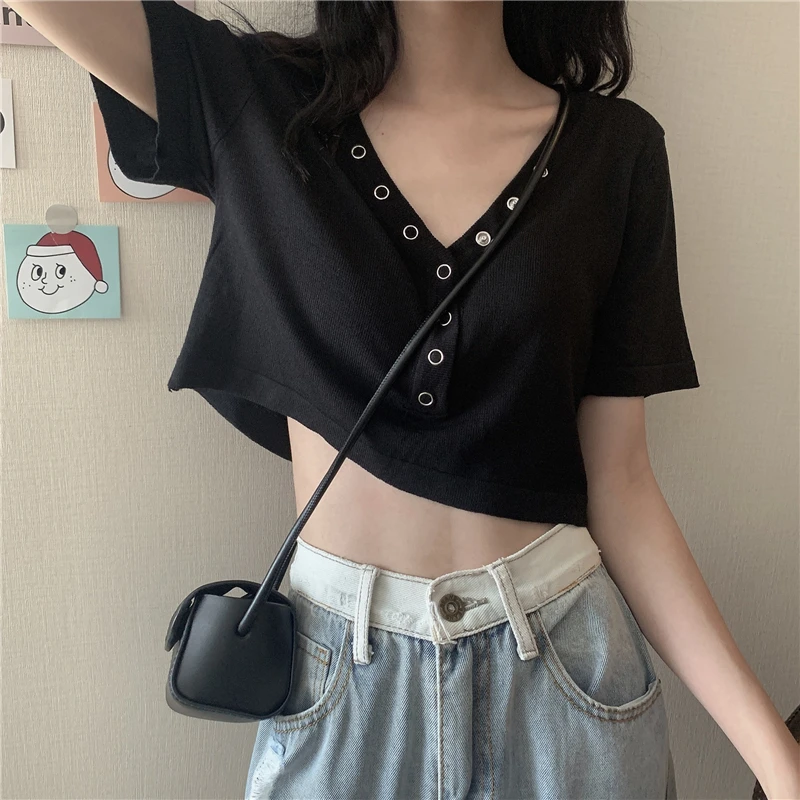 

Korean V-neck Short Sleeve Solid Tees Summer Women Clothing Button T Shirts Casual Style Ladies Crop Tops Loose Fashion Brand