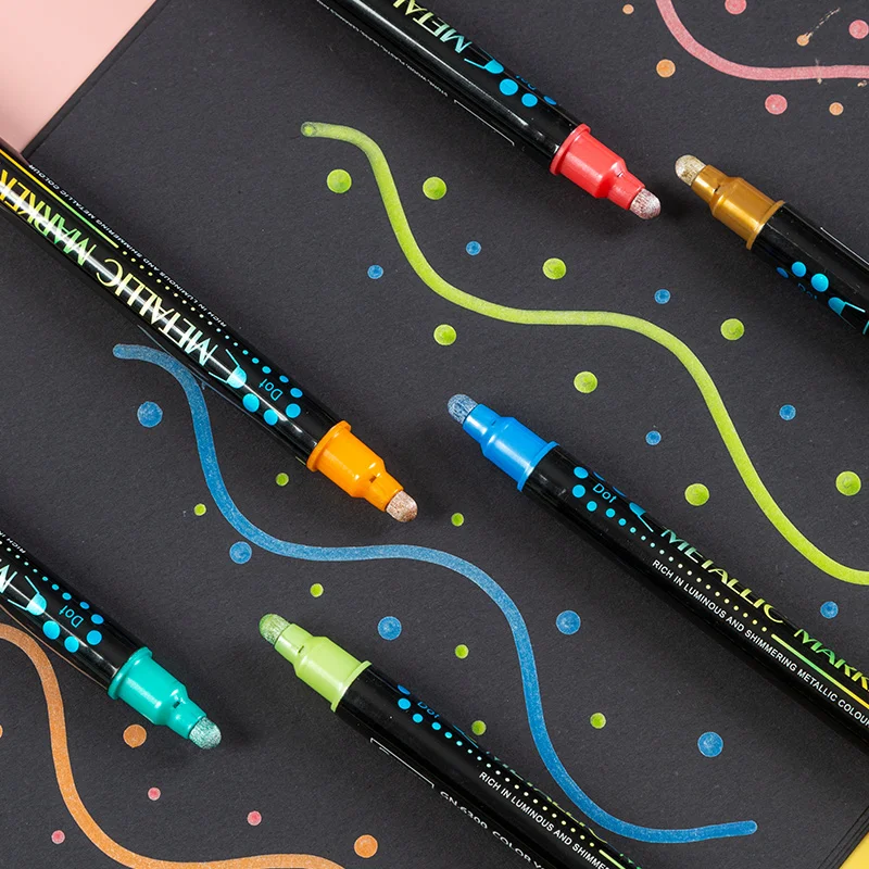 Двойной наконечник 36 цветов Перманентный металлический маркер для изготовления