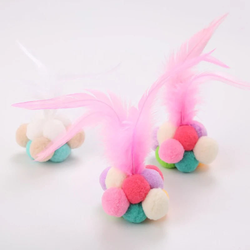 

1Pc Funny Cat Toys Fashion Creative Cute Plush Ball Faux Feather Bell Cat Chew Toy Pet Toy Cat Supplies